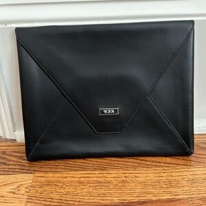 TUMI | Envelope Pouch / Clutch | Unisex Black Travel Organizer 10x8 | NWOT